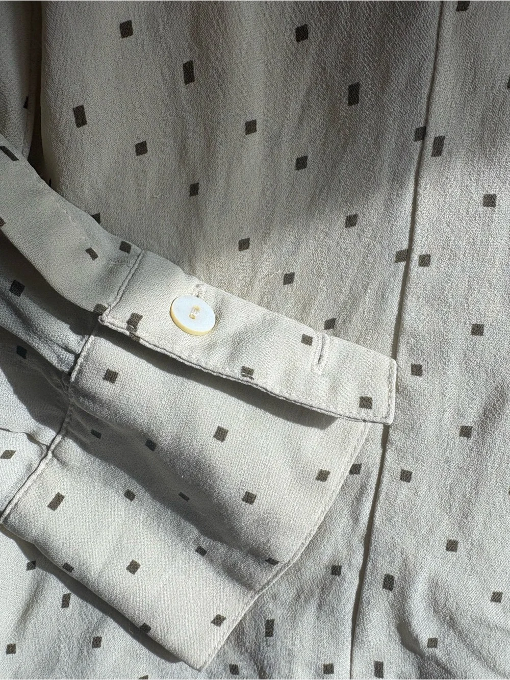 Silk Sheer Cream Shirt with Brown Geometric Print Size 14 - Picture 8 of 8